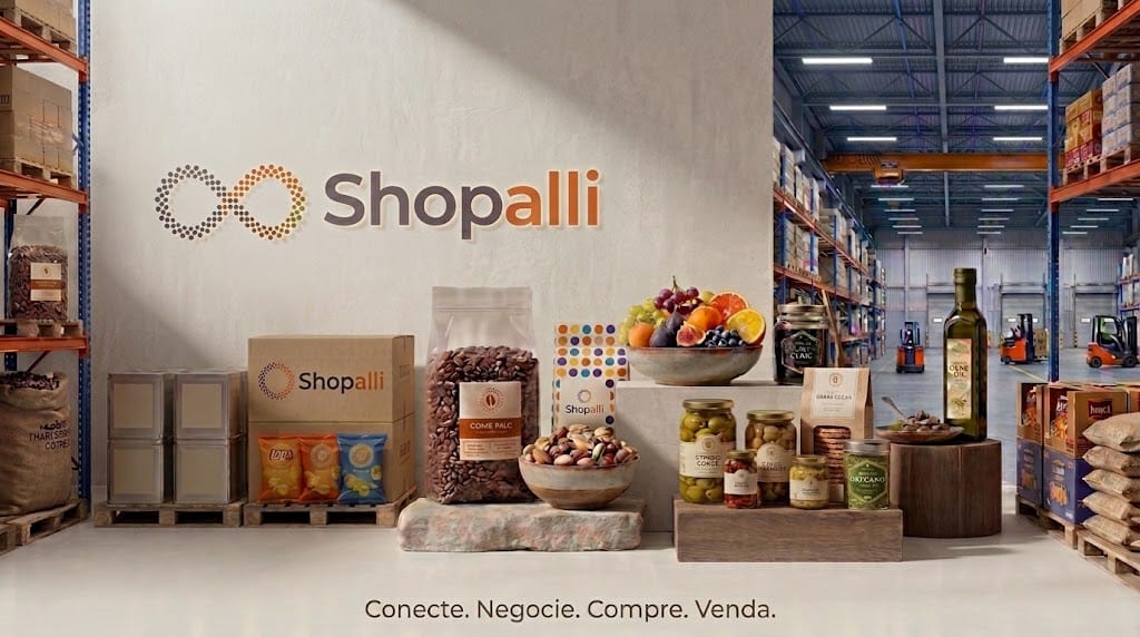 Produtos alimentícios expostos em centro de distribuição Shopalli